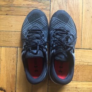 Under Armour Women’s Training Sneakers 5.5